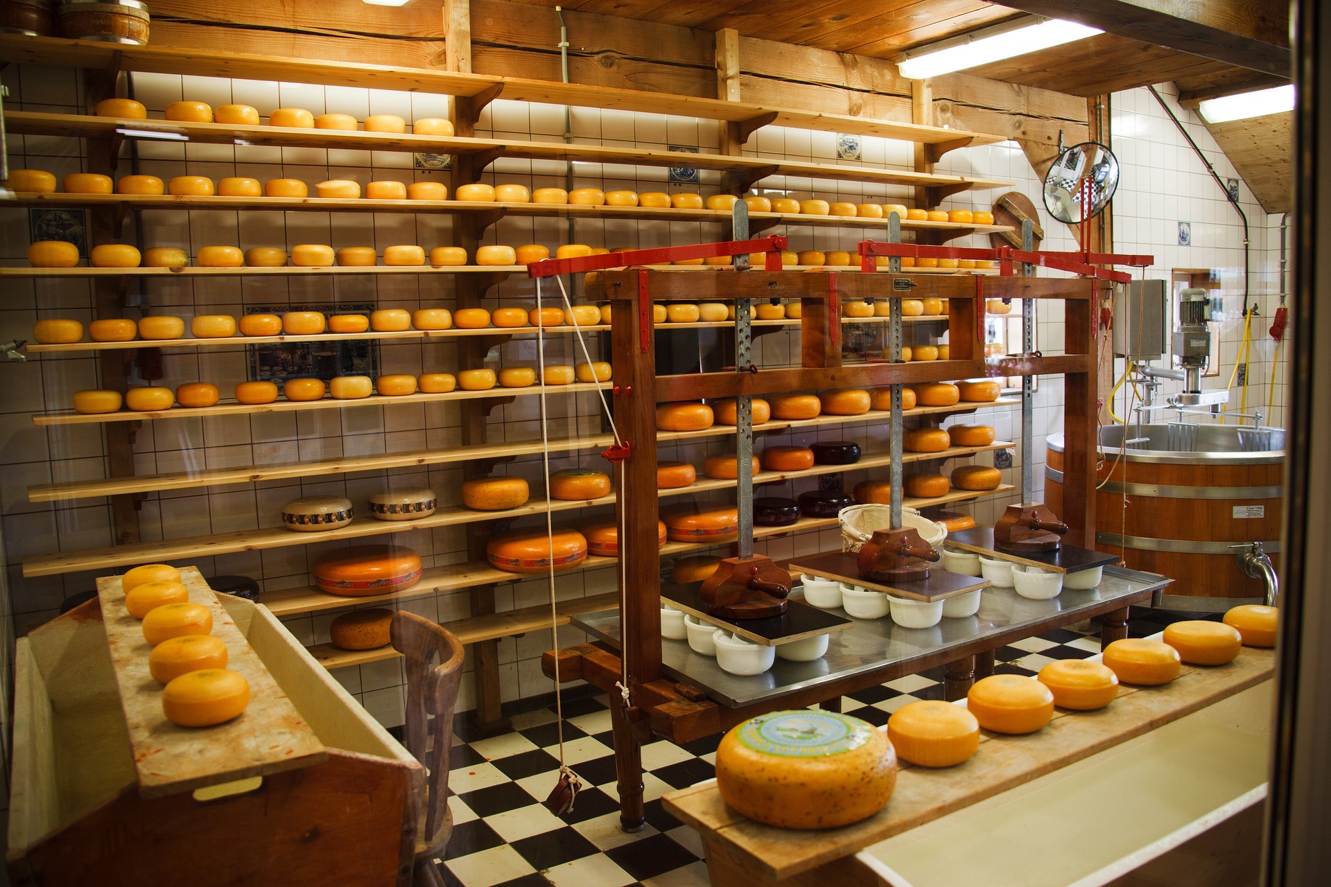 For cheese producers, the cloud integration with IoT open its door helping these producers through a tag system